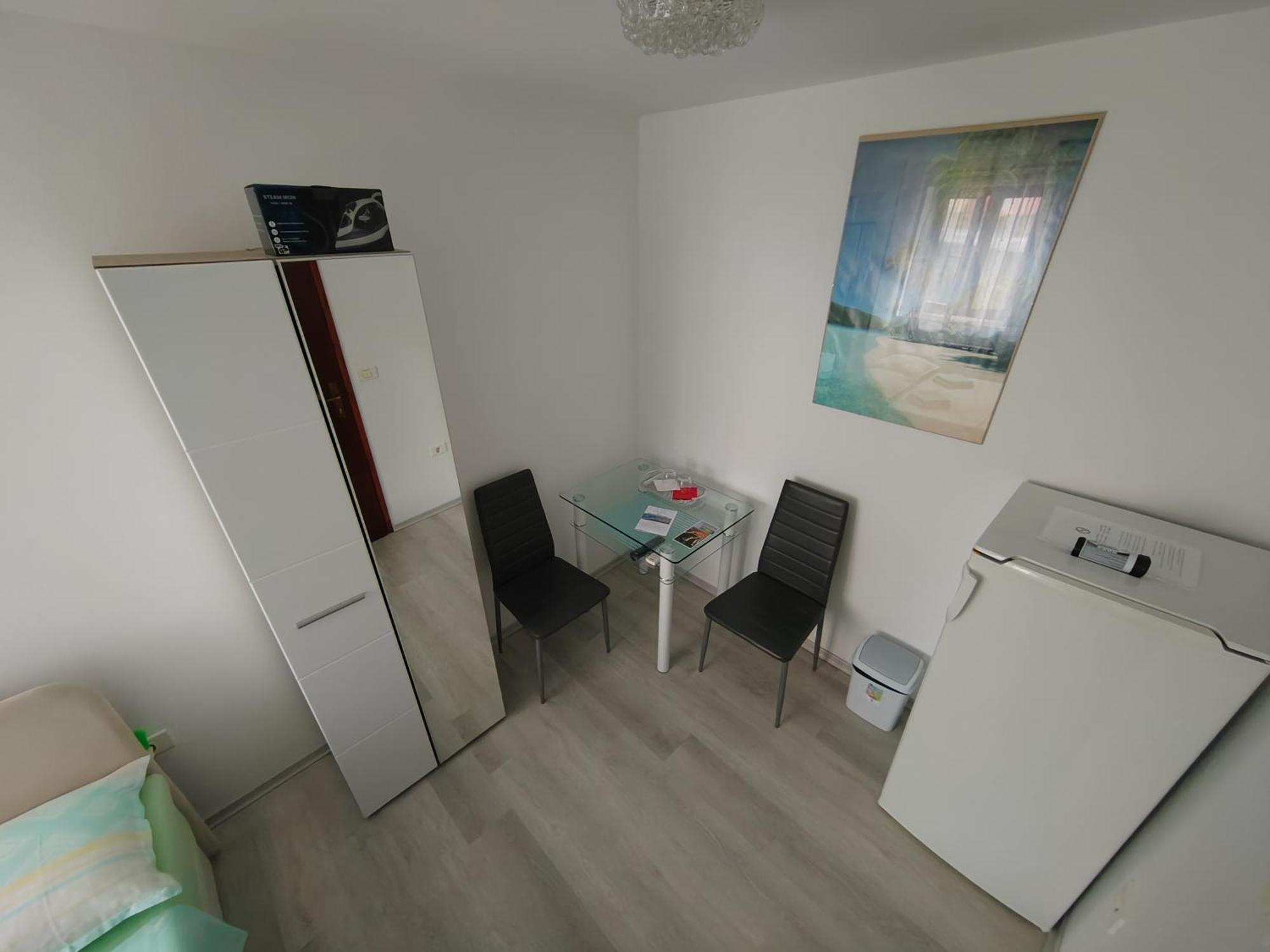 Rooms Neda イゾラ 部屋 写真