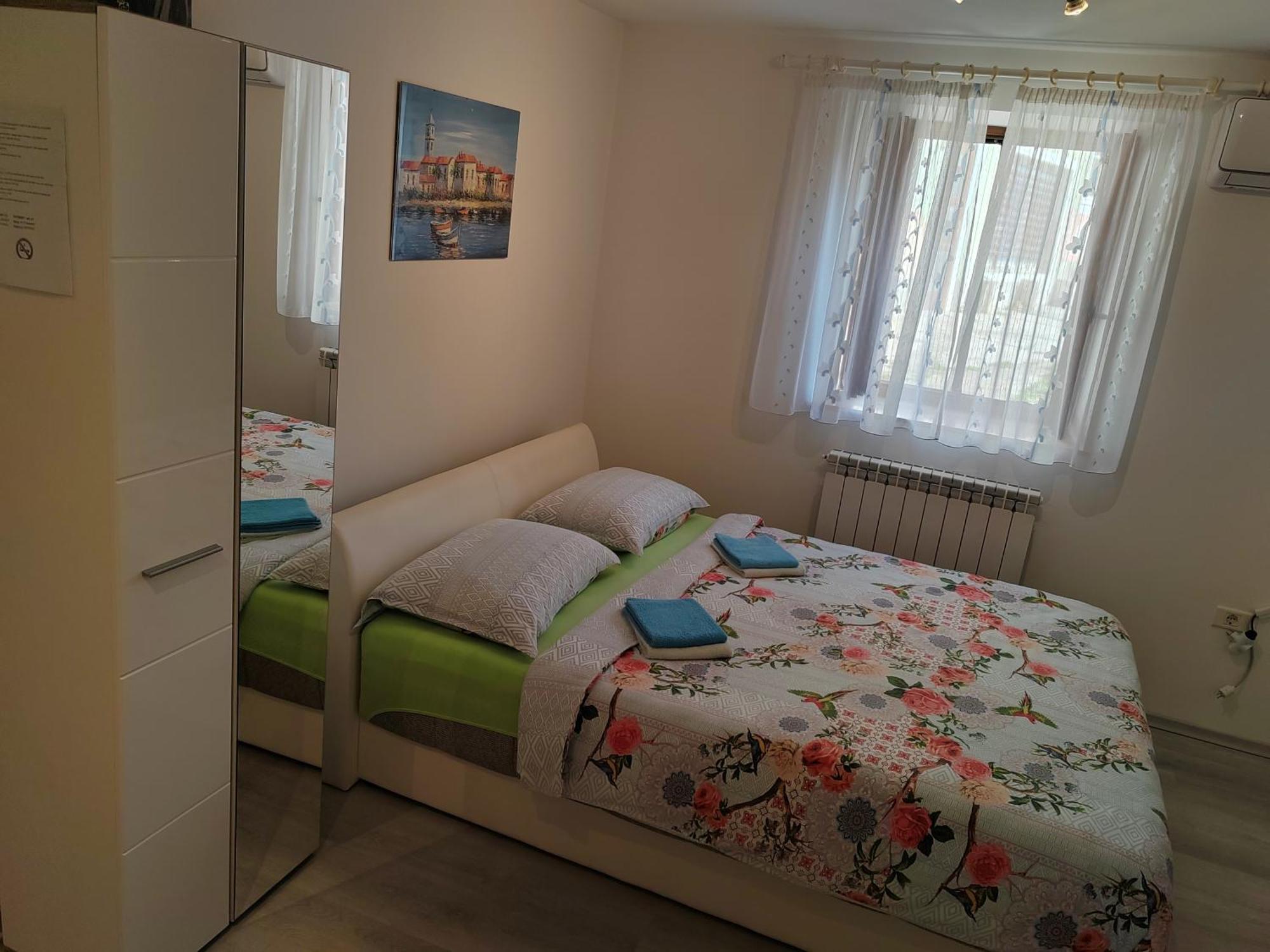Rooms Neda イゾラ 部屋 写真