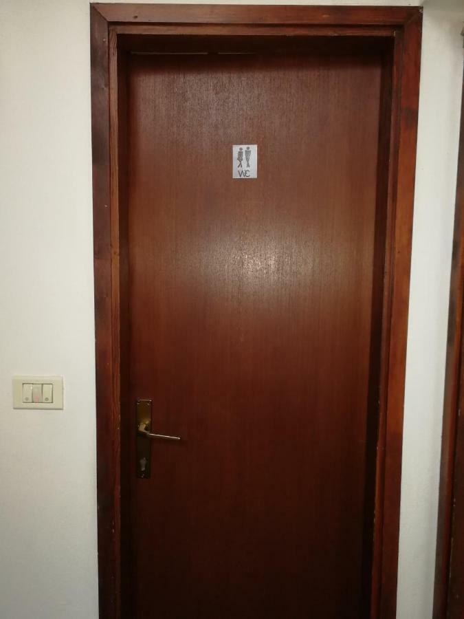 Rooms Neda イゾラ エクステリア 写真