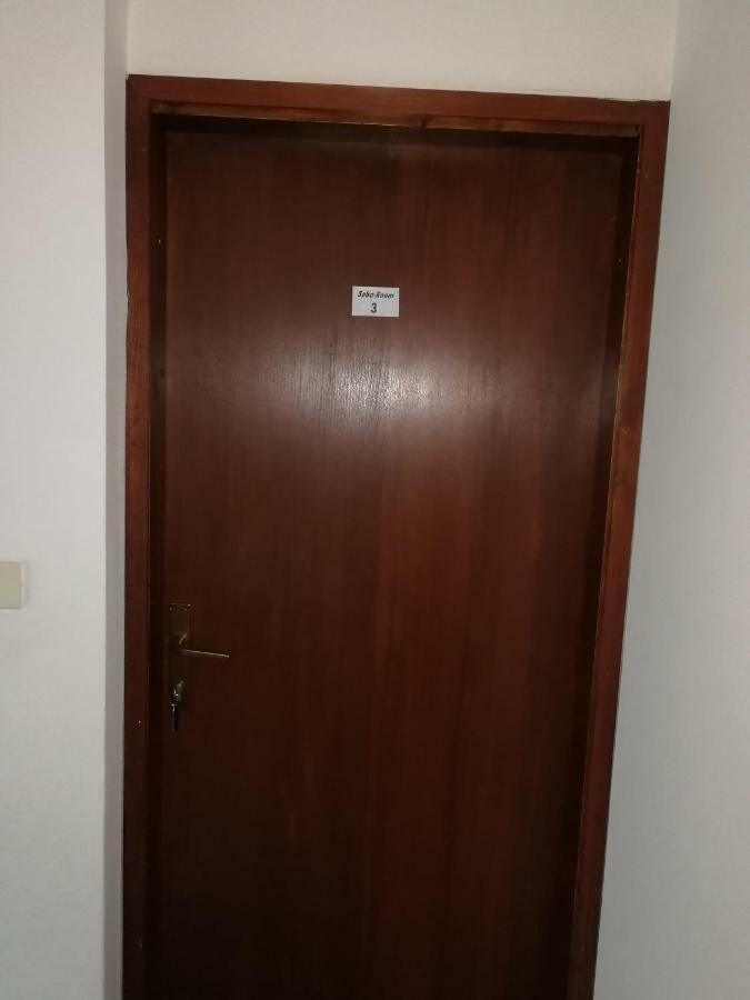 Rooms Neda イゾラ エクステリア 写真